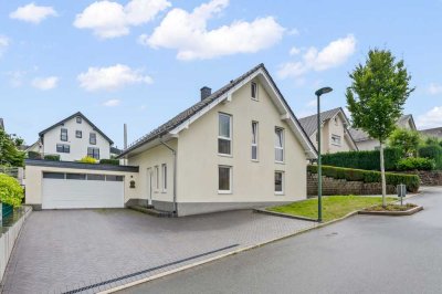 Wo Wohnträume Wurzeln schlagen – Einfamilienhaus in Attendorn!