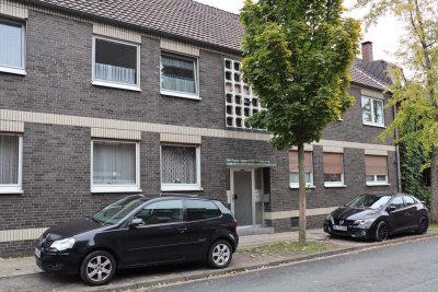Gepflegte helle vier Zimmer Wohnung in Oberhausen, Schwarze Heide