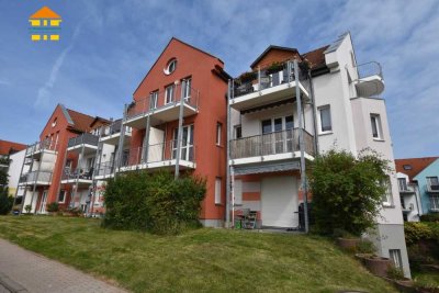 Individuelle Maisonette-Wohnung mit fünf Balkonen in ruhiger Wohnlage!