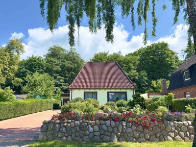 Freistehendes Einfamilienhaus mit Charme, Ausblick und Potenzial