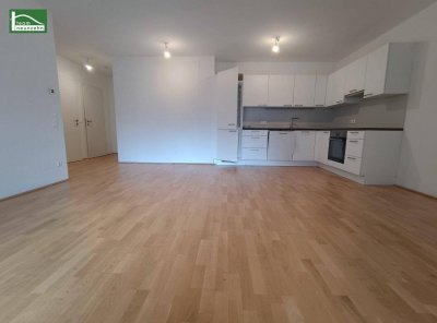 Karmeliterhof: 2-Zimmer-Wohnung in unschlagbarer Lage! Einziehen &amp; wohlfühlen!