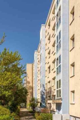 1 Raum-Wohnung mit Balkon - NEU saniert