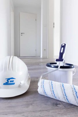 Modernes Wohnen im neuen Glanz! Wir sanieren eine 2-Raum Wohnung mit Dusche und Balkon.