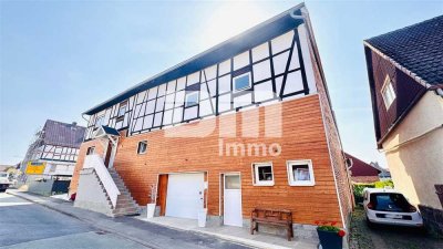 Umfangreich saniertes Fachwerkhaus mit 2 Terrassen, PV-Anlage und Nebengebäude