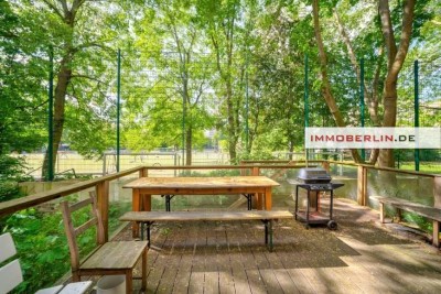 IMMOBERLIN.DE - Sympathische Altbauwohnung mit großer Westterrasse & kleinem Garten in ruhiger Garte