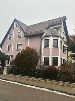 Stilvolle Erdgeschosswohnung mit Townhouse-Charakter in Bestlage – 4 Zimmer zum Wohlfühlen