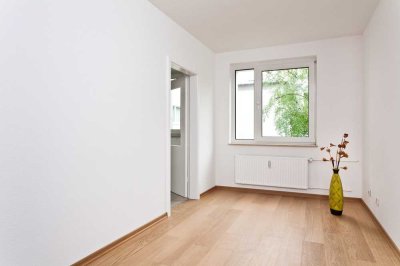 !! Familienfreundliche Wohnung in gepflegter Liegenschaft !! WBS erforderlich !!