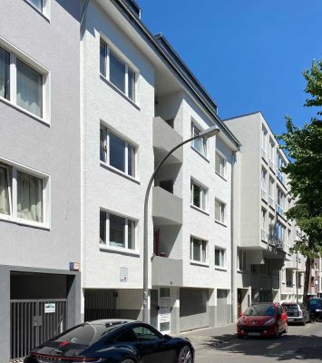 Saniertes voll möbliertes Apartment mit Balkon in Ehrenfeld