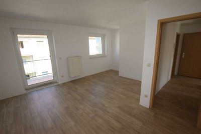 Tolle 3-Raum-Wohnung mit Balkon in schöner Lage