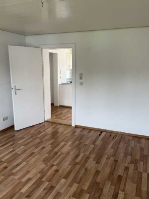 Attraktive 2,5-Zimmer-Wohnung mit Balkon und Einbauküche in Penzberg