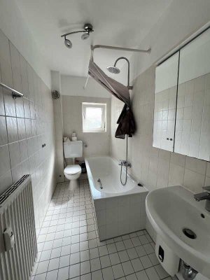 Renovierungsbedürftige 3-Zimmer Wohnung in Hameln