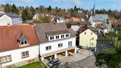 ��Zwei Wohnungen & eine Gewerbeeinheit in Kronberg-Schönberg