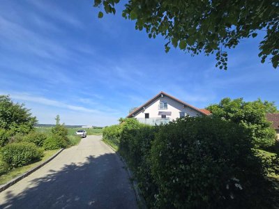 . Luxus-Maisontte-Wohnung mit EBK + Garage und Erdwärme in ruhiger Ortsrandlage in Mühldorf-Nord .