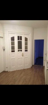 3 ZKB Wohnung Sackgasse Balkon Einbauküche renoviert