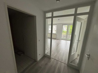 Helle 2-Zimmer-Wohnung mit Balkon in Hannover-Krügerskamp