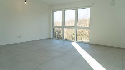 Gehobene 2-Zimmer Wohnung mit Balkon in Haunetal