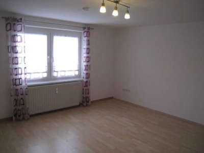 *** Gepflegtes 1-Zimmer-Appartment in zentrumsnaher Lage von Plattling ***
