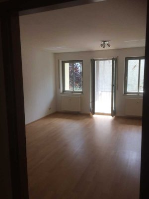 1-Zimmer-Apartment mit Balkon in sehr ruhiger- trotz zentraler - Lage in Bamberg