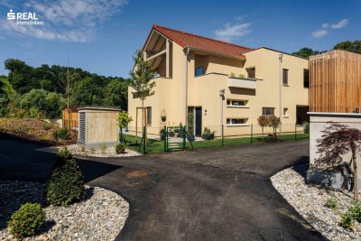 Garten &amp; Design - Stilvolle Erdgeschosswohnung mit XL-Terrasse in Leibnitz
