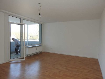 Helle 2-Zimmer-Wohnung mit Balkon in Brühl