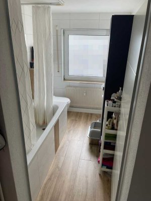 Helle 2-Zimmer Wohnung mit Balkon im Herzen von Wilhermsdorf