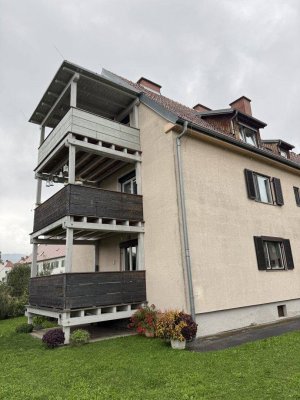Vollsanierte 3-Zimmer-Wohnung mit Balkon