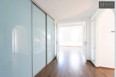 Exklusive 4-Zimmer-Dachgeschosswohnung mit außergewöhnlicher Freifläche und großzügigem Raumkonzept