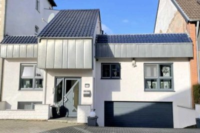 Modernes EFH mit XXL-Dachterrasse und enormen Potenzial in beliebter Wohnlage von OB-Schmachtendorf
