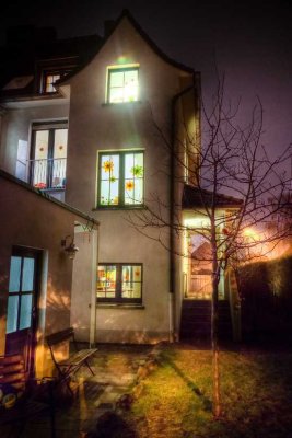 Schönes Haus mit sieben Zimmern in Duisburg