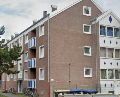 Freundliche und gepflegte 2-Raum-Wohnung mit Balkon und EBK in Papenburg
