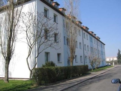 Sonnige 2-Raum-Wohnung im Grünen