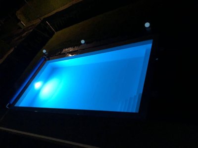 Exklusives Einfamilienhaus mit Pool