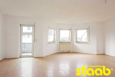 GERÄUMIGE 3-ZIMMERWOHNUNG MIT BALKON IN MAINASCHAFF
