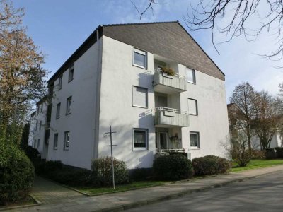 * Provisionsfrei ! * Zur Kapitalanlage ! * Geräumige 2,5 Raum ETW mit Balkon im 1.OG !