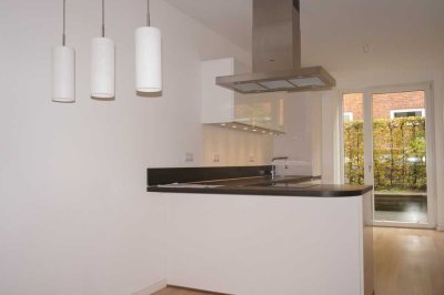 Helle 3 Zimmer Wohnung mit Terasse in der Lübecker Innenstadt