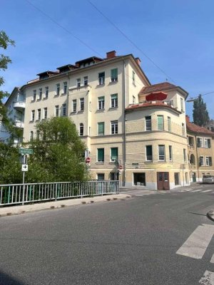 Altbau Wohnung renoviert