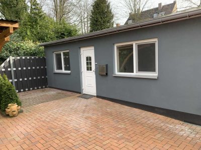 2-Zimmer-Wohnung mit Terrasse und Einbauküche in Kiel
