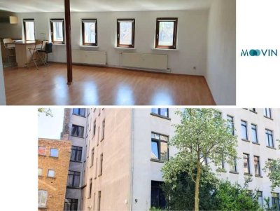 Braunschweig: Charmante 2-Zimmer-Wohnung unterm Dach mit viel Platz!