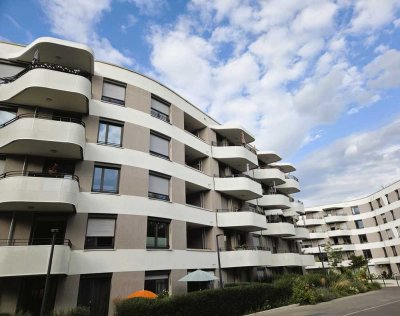 Top 2-Zi.-Neubauwohnung mit Küche und Loggia im Antonsviertel
