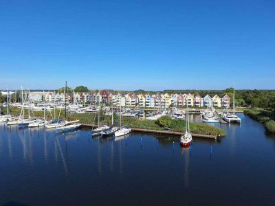 Zentrumsnah und Wasserblick: Hochwertige 4-Zimmer-Wohnung mit Loggia