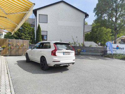 Stilvolle 2-Zimmer-Loft-Wohnung mit Balkon in Starnberg