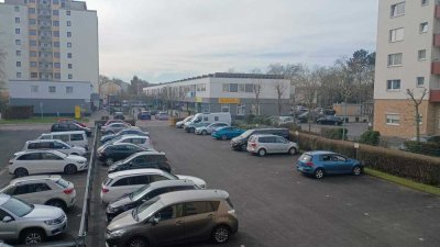 Zwei Zimmer Eigentumswohnung, Erdgeschoss, Kapitalanlage !