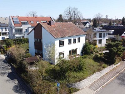 Attraktives Ein- bis Zweifamilienhaus in Spitzenlage in Fürth-Poppenreuth/Am Espan!