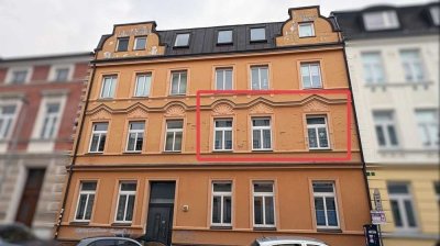Altbauwohnung mit großem Balkon