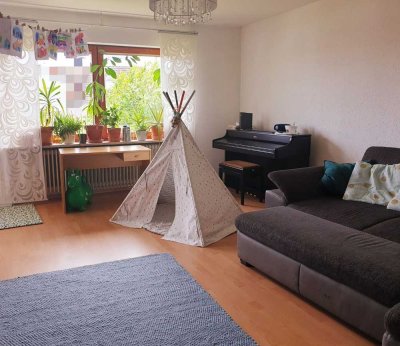 Helle 3-Zimmer-Wohnung mit Südbalkon in Wenzenbach