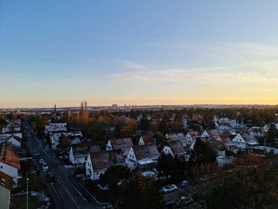 Schöne 2.5-Zimmer-Wohnung mit Balkon und EBK in Mainz Gonsenheim