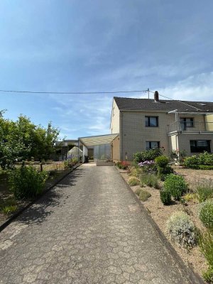 Einf. 4-Zi. Haus mit Garage in Kruft