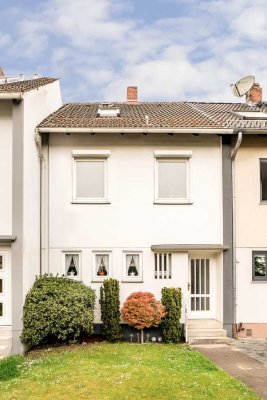 Gepflegtes Reihenhaus in ruhiger Lage mit Garten und Garage