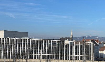 Helle 3-Zimmer-Maisonette-Wohnung mit Balkon &amp; Dachterrasse - verfügbar ab Juni 2026