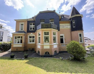 Jugendstilvilla mit Charme und viel Potenzial zum Wohnen und Arbeiten, provisionsfrei.